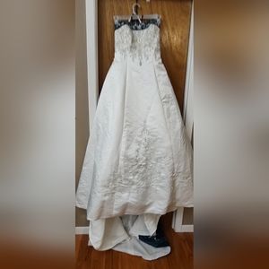 Mori Lee by Madeline Gardner wedding dress 22 with blue accent
